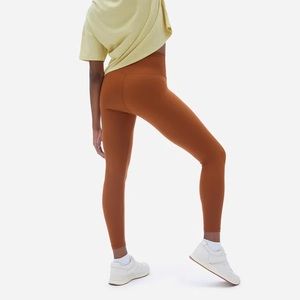 Everlane perform ankle legging in copper size S